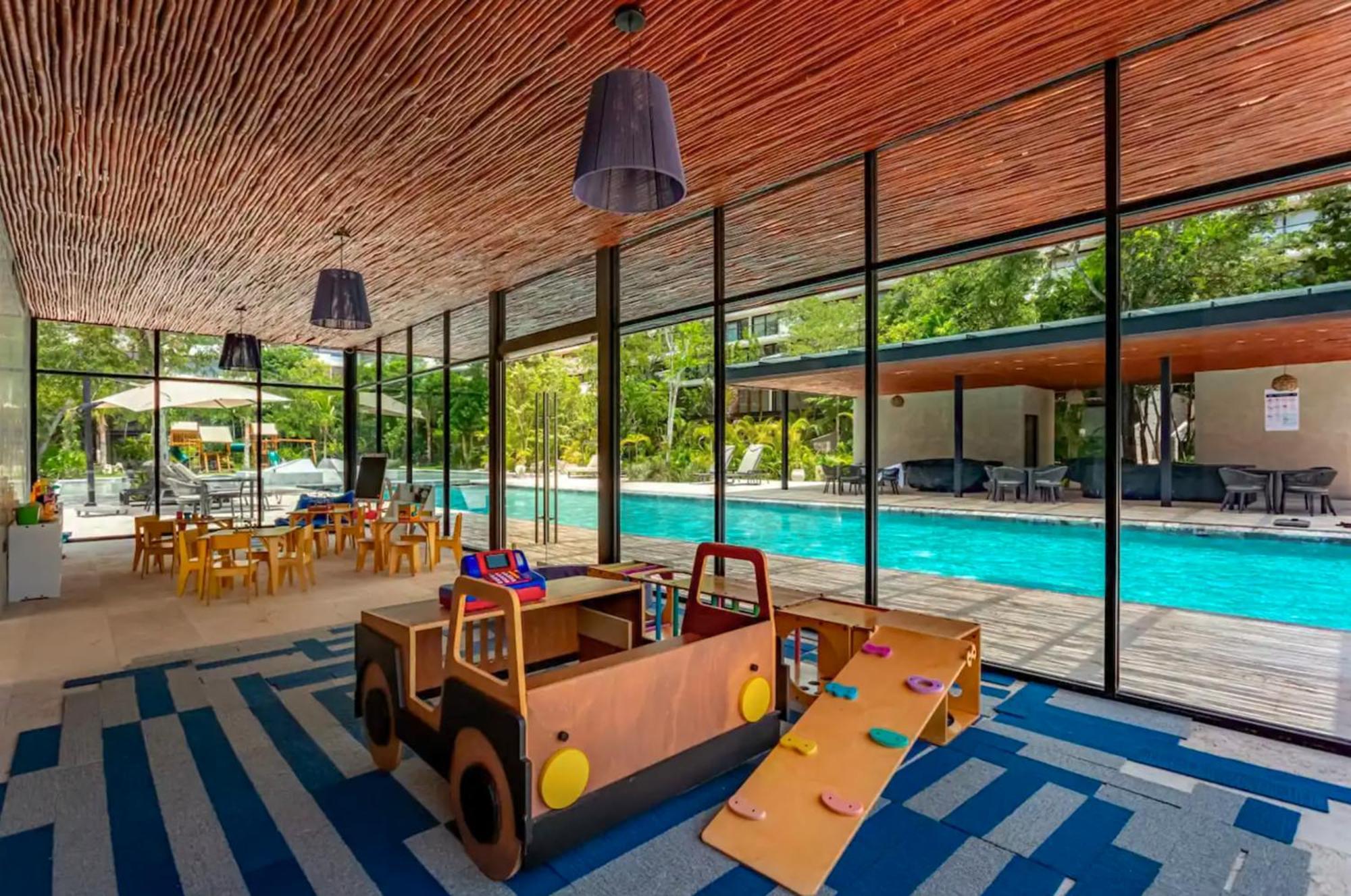 Сasa de vacaciones Luxury 2 Bedroom - Infinity Pool At Awa Residences In Playacar, Awa 107