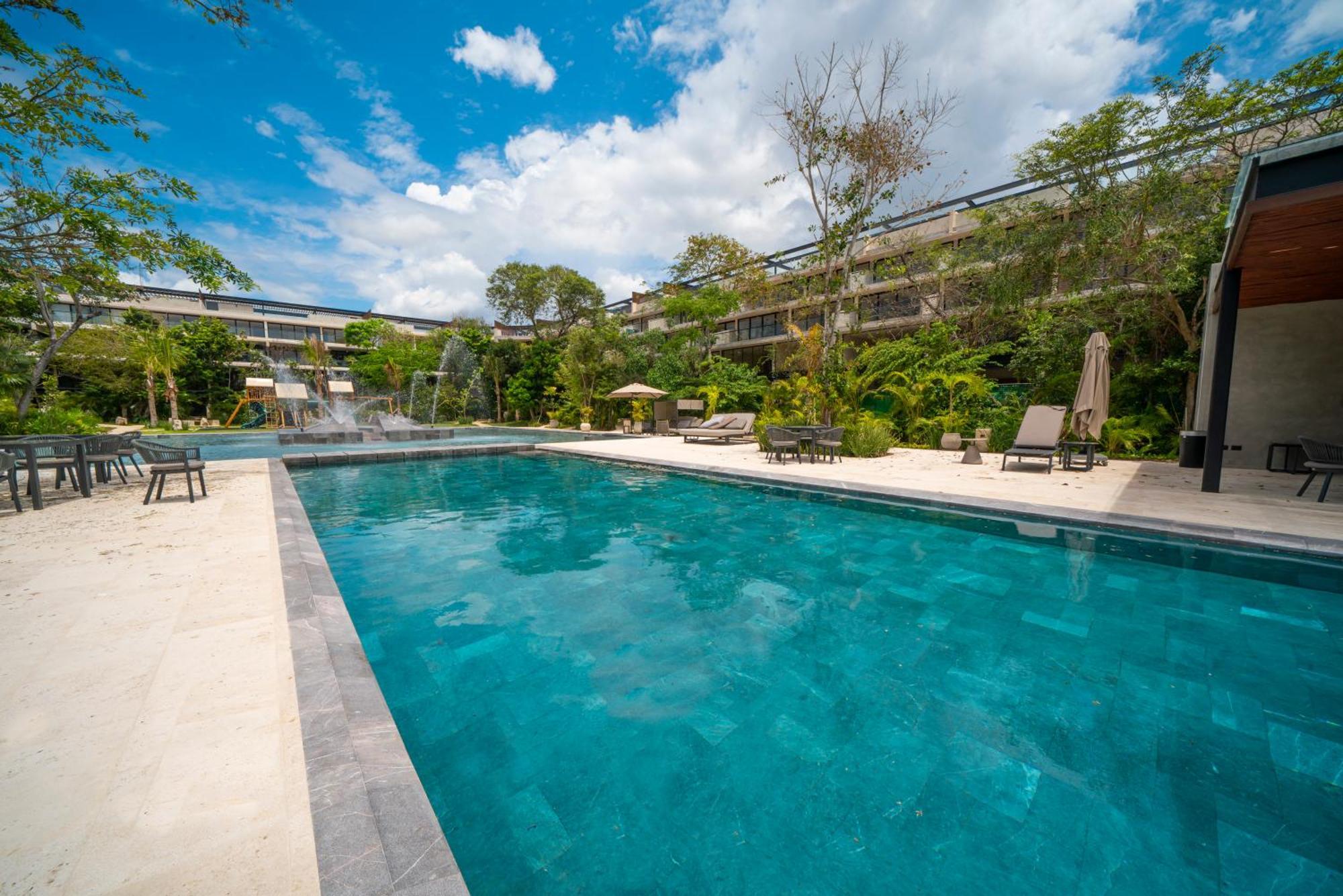 Сasa de vacaciones Luxury 2 Bedroom - Infinity Pool At Awa Residences In Playacar, Awa 107 Playa del Carmen