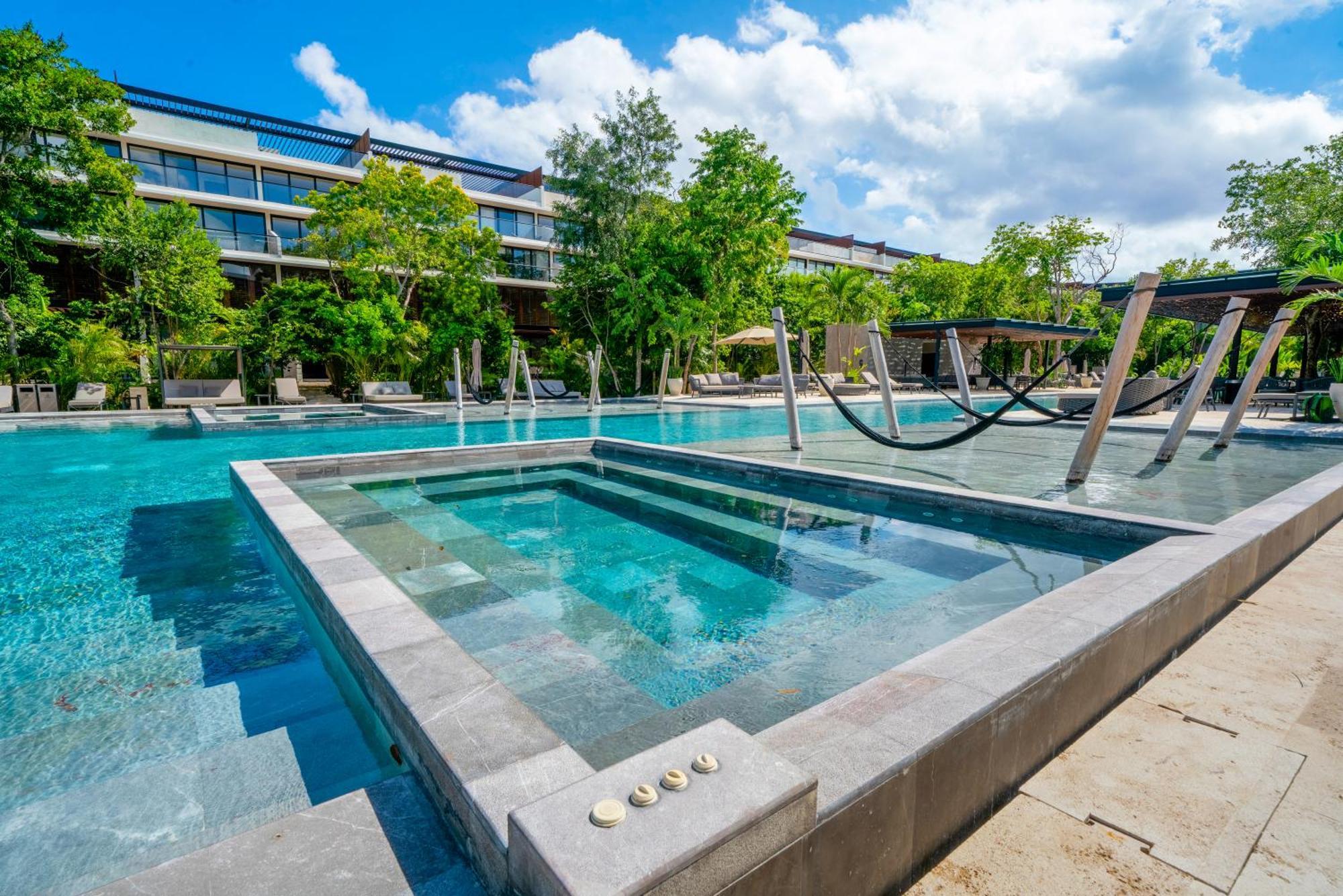 Luxury 2 Bedroom - Infinity Pool At Awa Residences In Playacar, Awa 107 Сasa de vacaciones Playa del Carmen